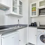 Apartment Le Marais By Studio Prestige